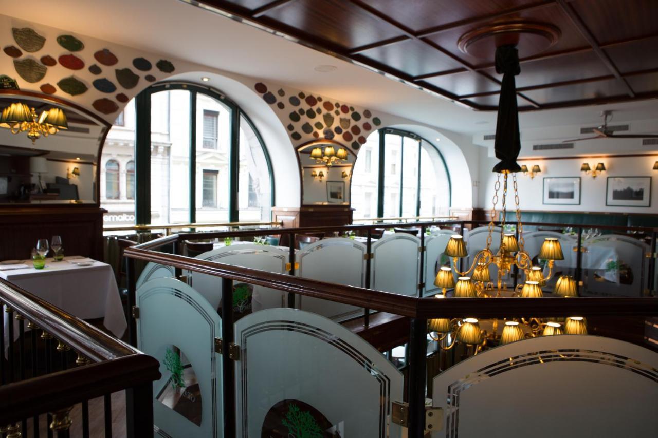 Lausanne Palace Екстер'єр фото Interior of the restaurant